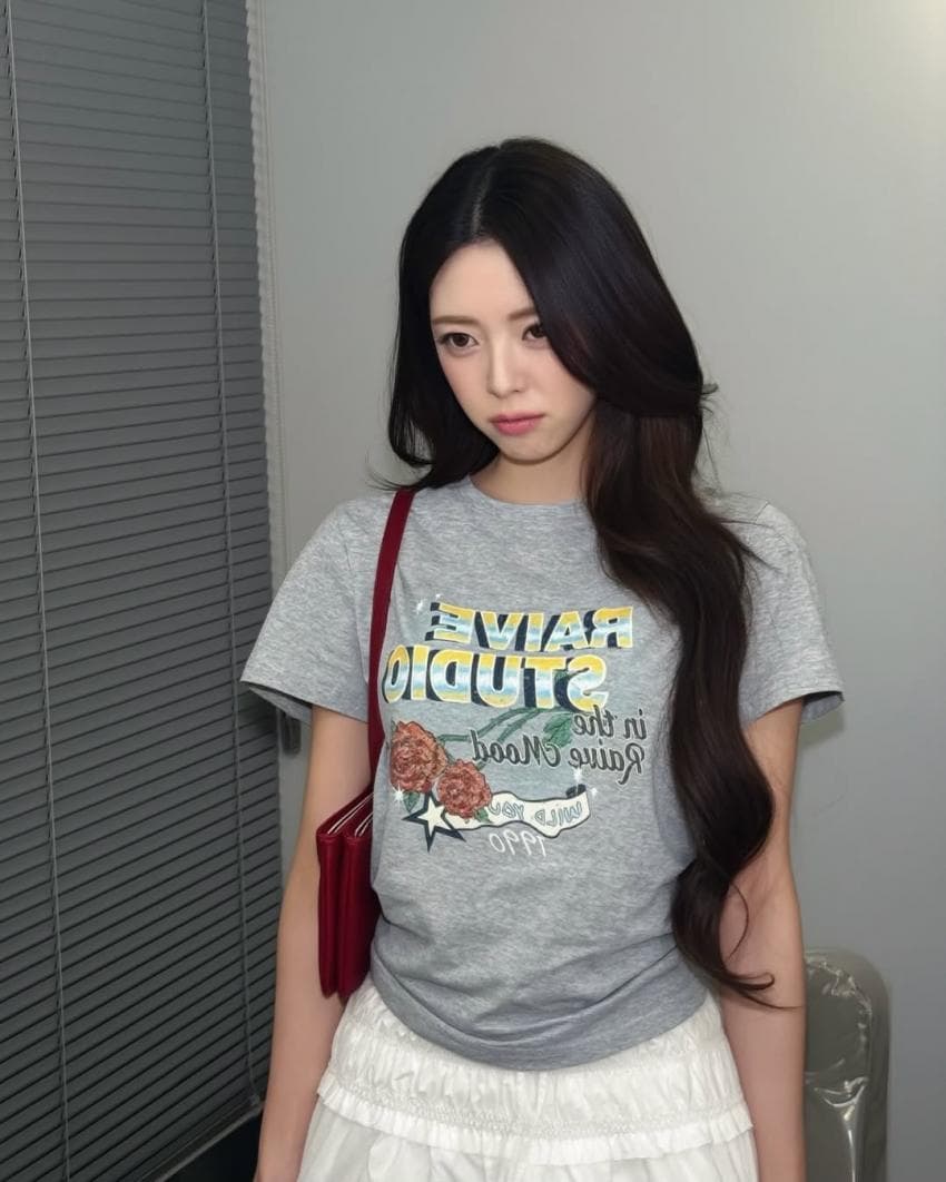 ITZY 유나 인스타 업뎃 4번째 이미지