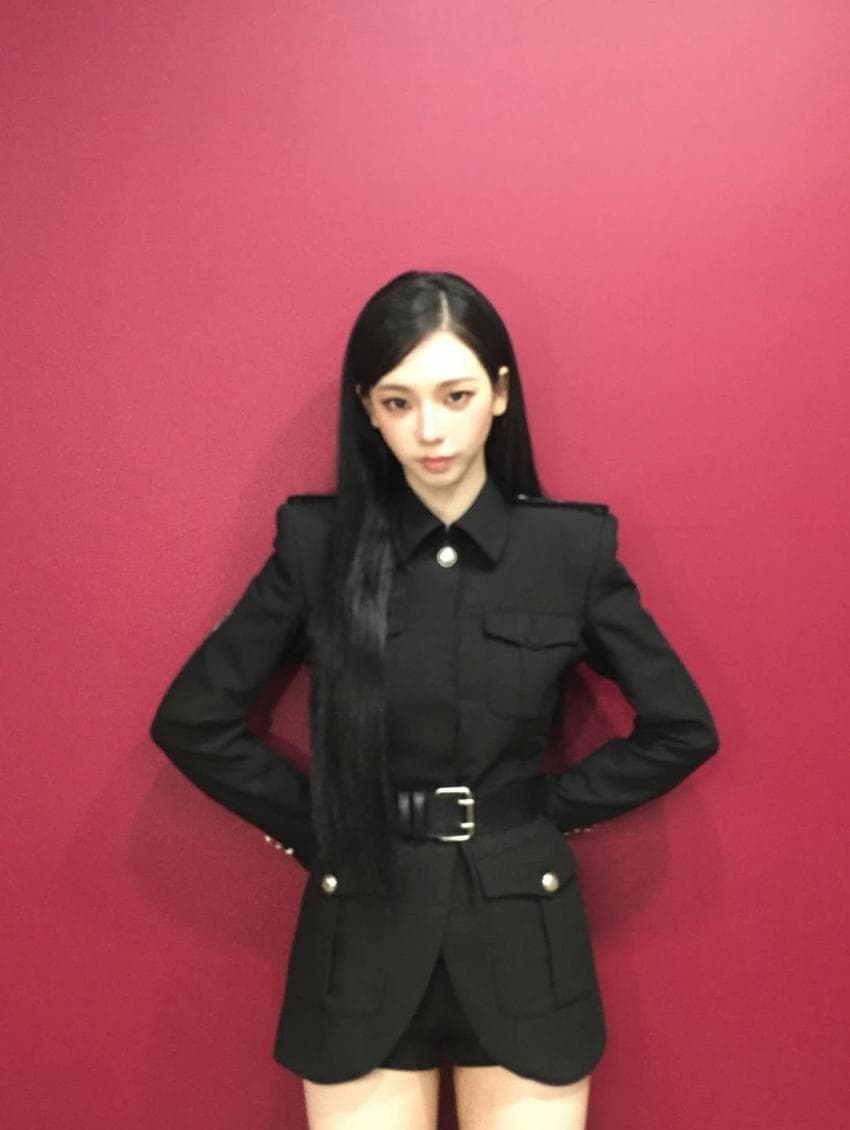 오늘자 에스파 카리나 인스타 업뎃 13번째 이미지